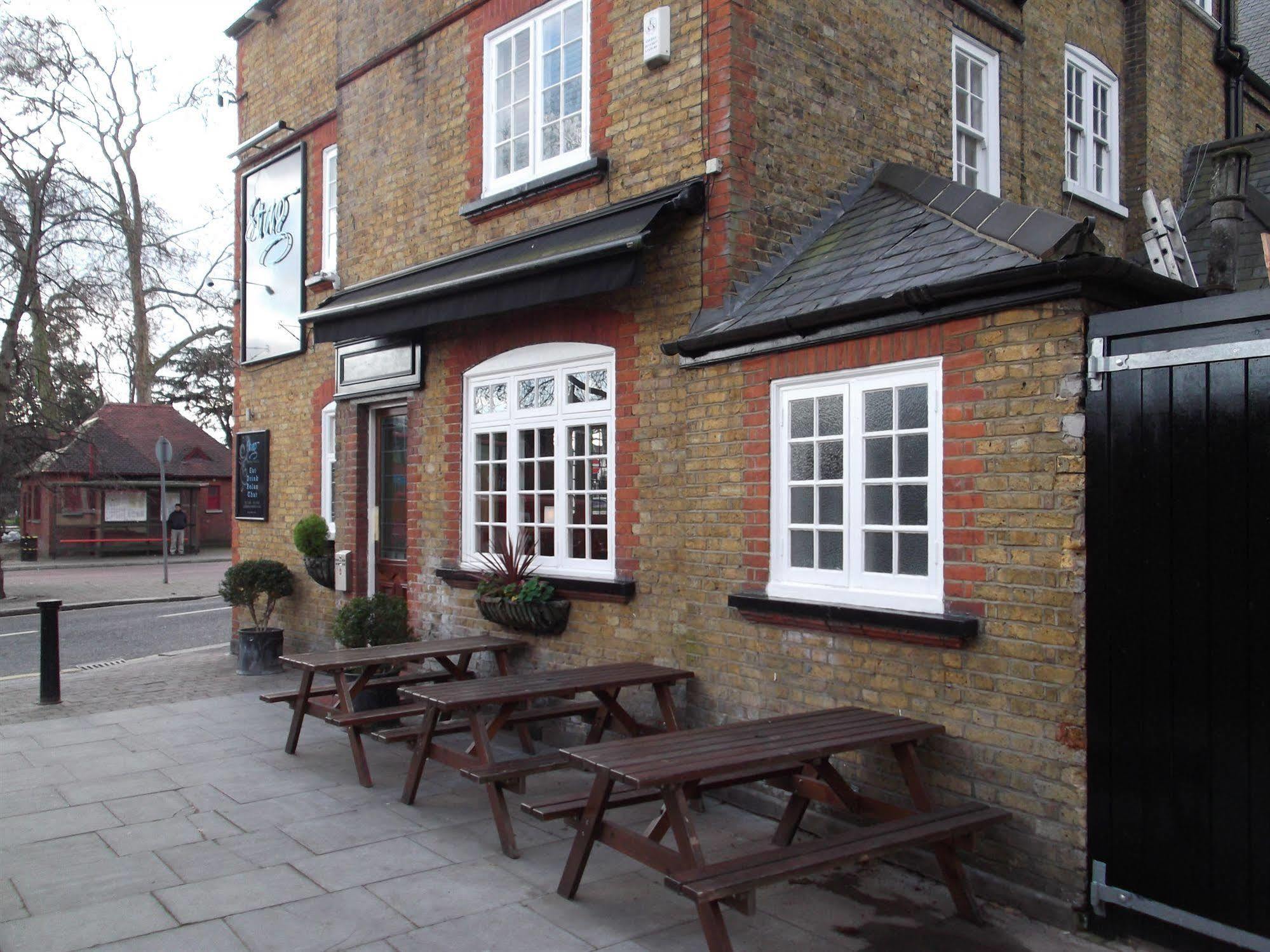 The Stag Enfield Hotel Exterior photo